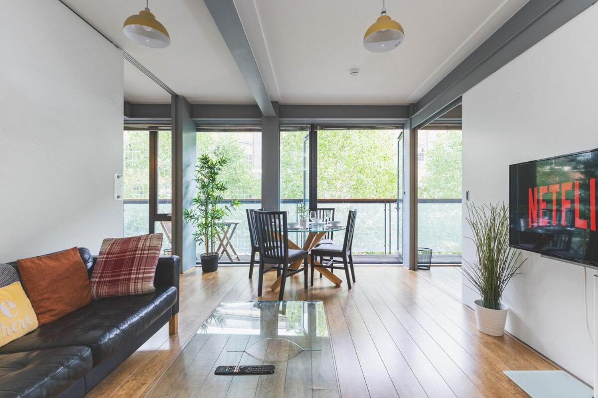 2Bed Stratford Apt With Easy Access To Central London, O2, Excel, Parking Nearby Esterno foto